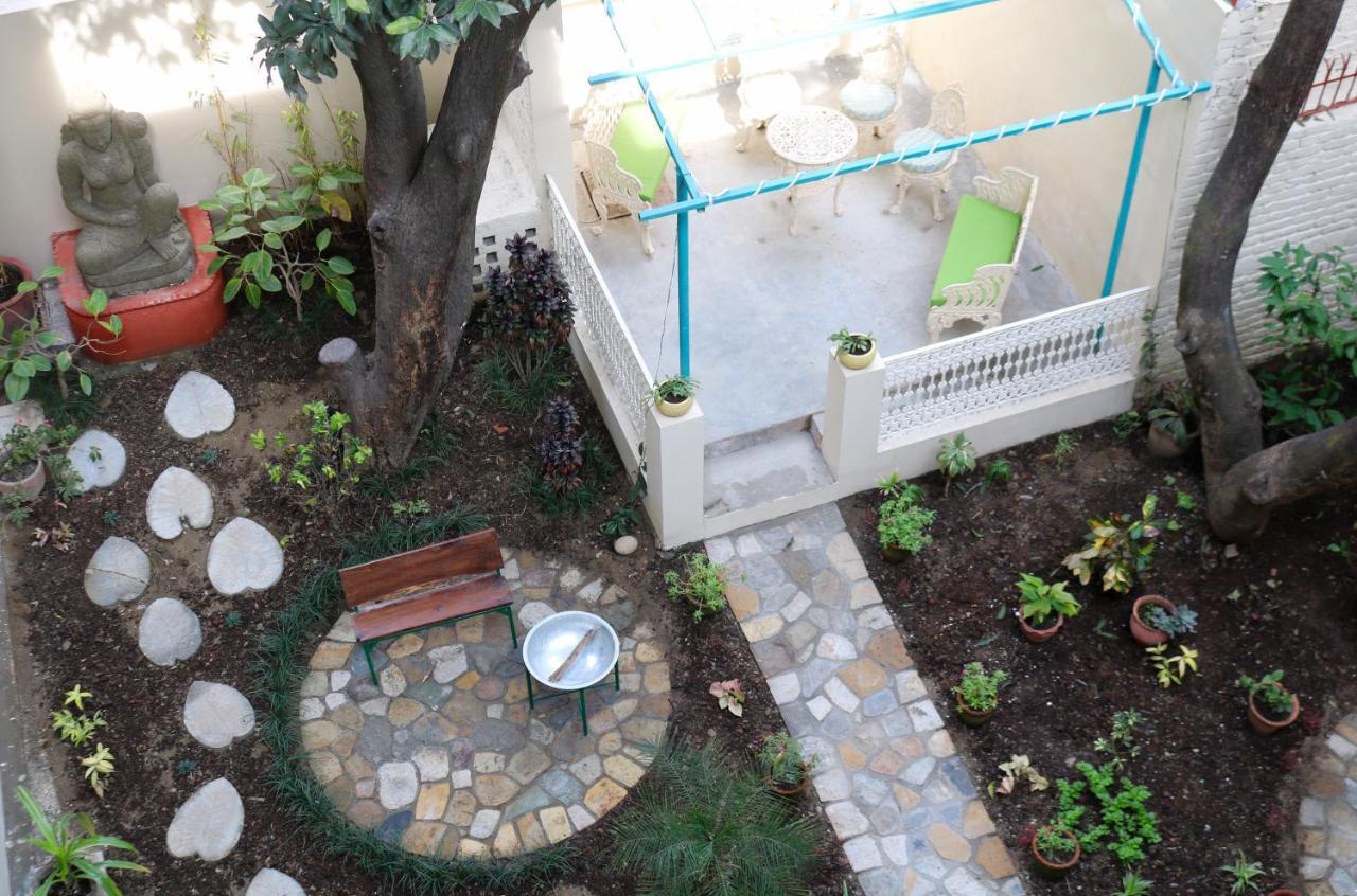 Mango Tree Courtyard Dehradun Ξενοδοχείο Εξωτερικό φωτογραφία
